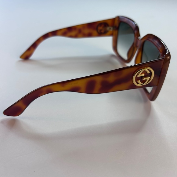 GUCCI Oversized Square Blonde Havana Green Classic Sunglasses GG0141S 3814 - Picture 4 of 16